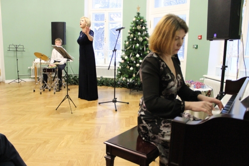 23 января в Главном доме усадьбы Знаменское-Губайлово состоялся концерт "Зимняя сказка"