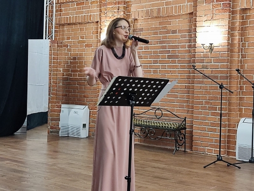 29 октября в Главном доме усадьбы Знаменское-Губайлово состоялась Концертная программа "Песня остаётся с человеком..."