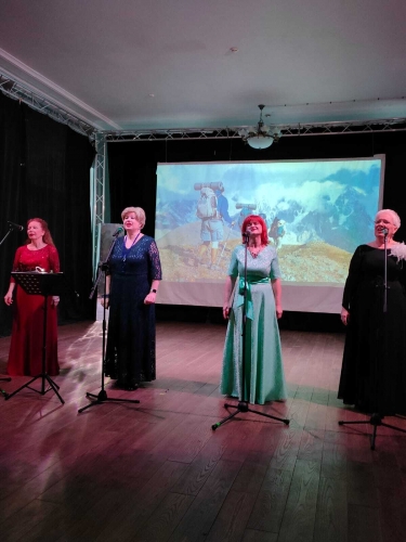 Прошел отчетный концертвокальной студии "Ларец"