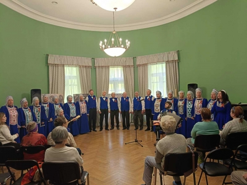 «За нашу Победу!»