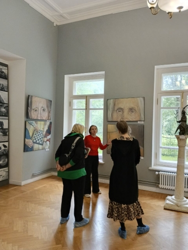 Экскурсия Полины Кузьминой совершили "историческое путешествие"